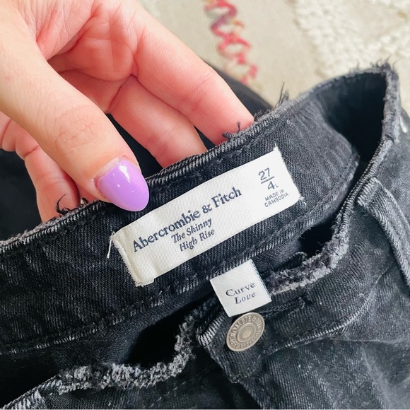 Abercrombie & Fitch Curve Love Distressed Jeans black - Picture 3 of 9